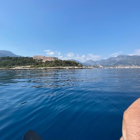 Cosy 2 pièces, résidence en front de mer, Roquebrune Cap Martin Extérieur photo